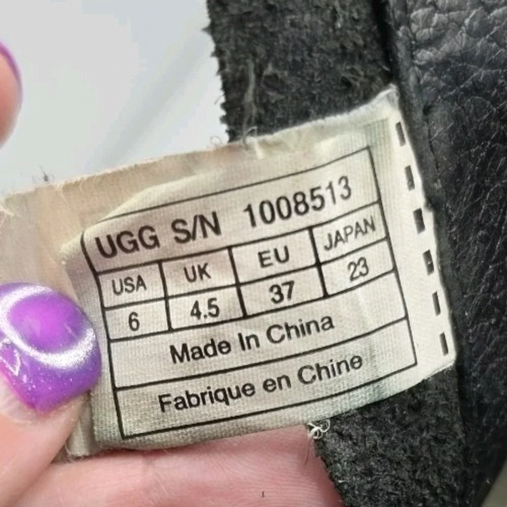 UGG colors may